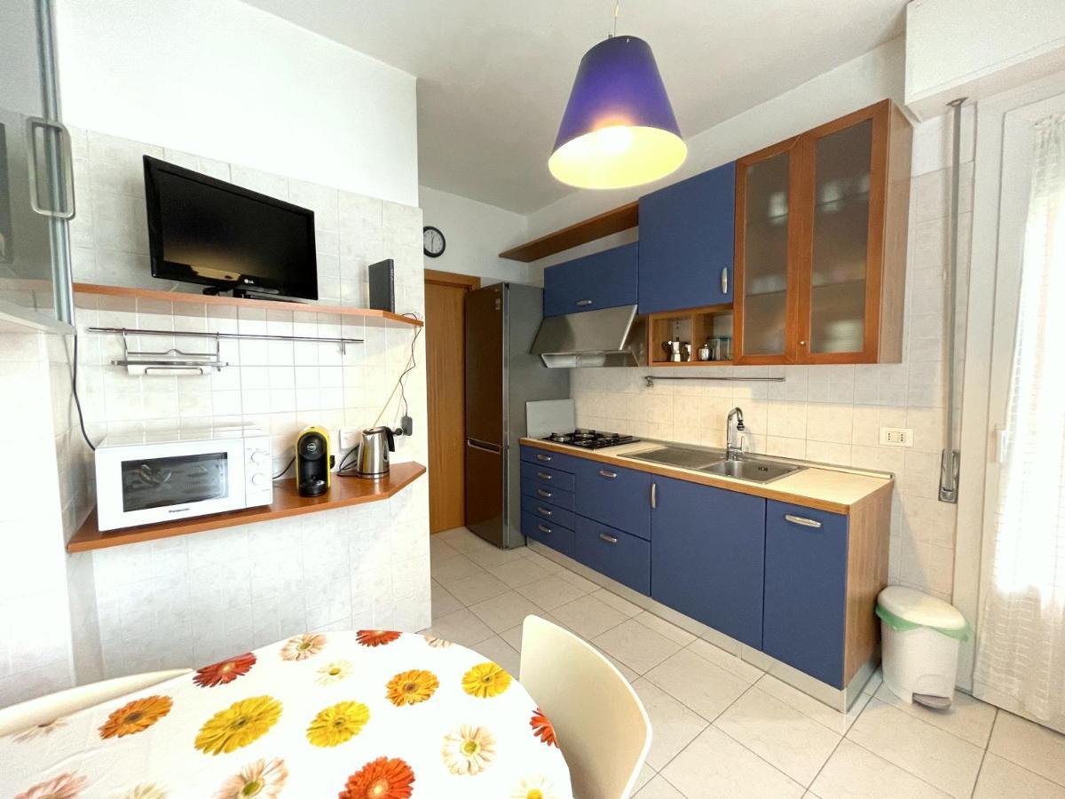 דירות מילאנו Accomodo Mib28 Bivano Navigli מראה חיצוני תמונה